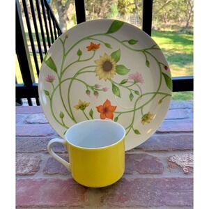 Vintage 1975 Colorful Fitz & Floyd Floral Petite Fleur Snack Set of 4